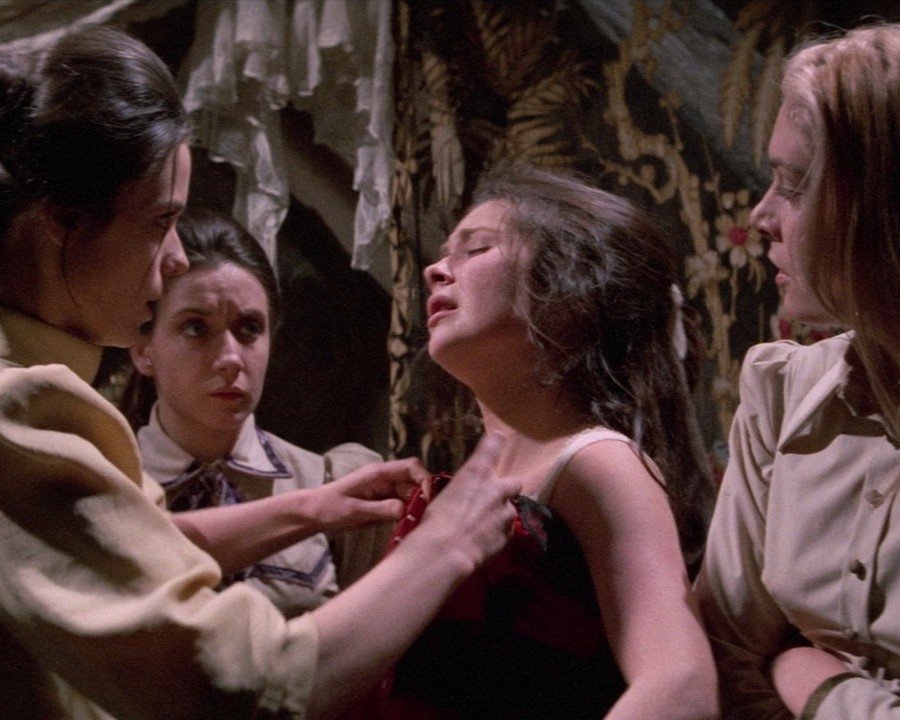 Los fans del terror eligen: las mejores películas para ver en Halloween Películas para ver en Halloween - La residencia